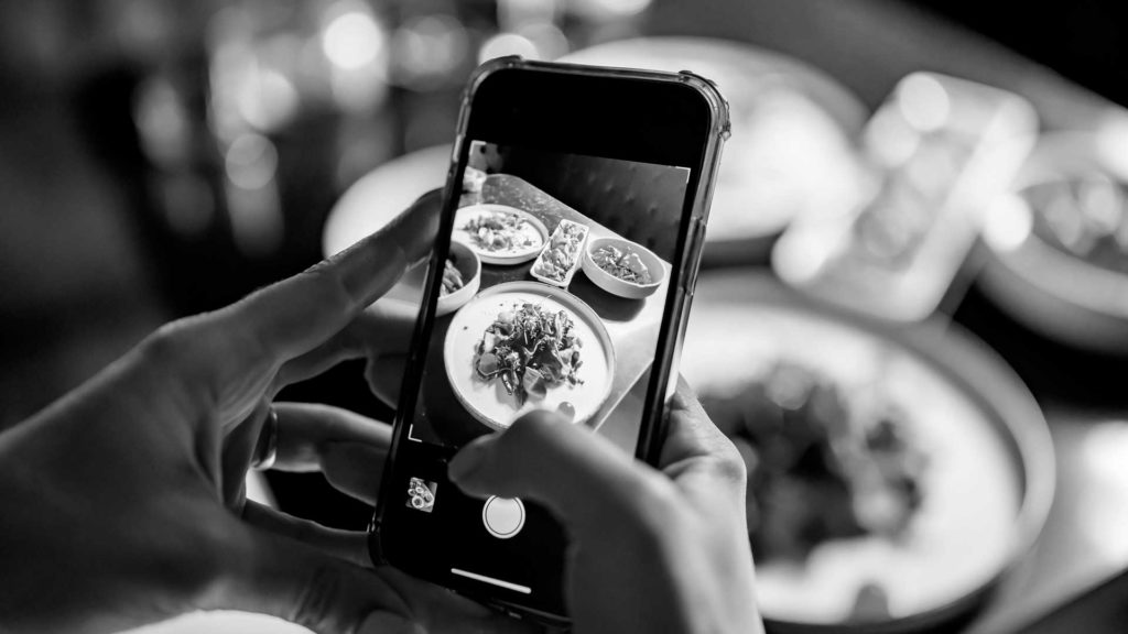 Des plats pris en photo pour être publié sur instagram